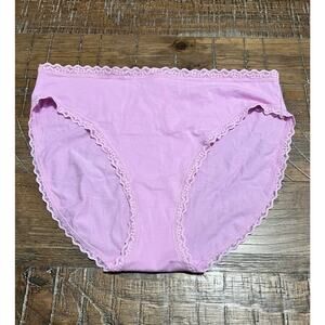 Victoria’s Secret Brief NWT Size Medium Lace Trim